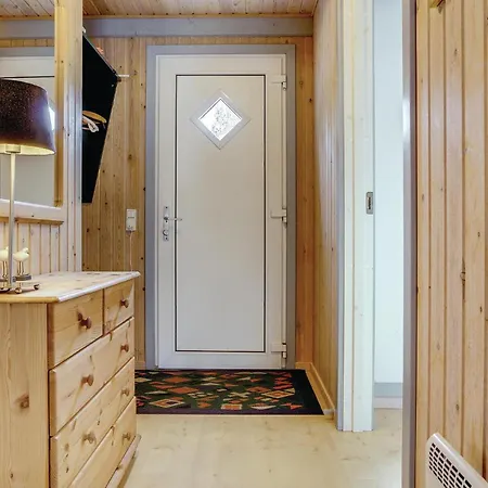 Stunning In W/ Sauna And 4 Bedrooms Hébergement de vacances Blåvand